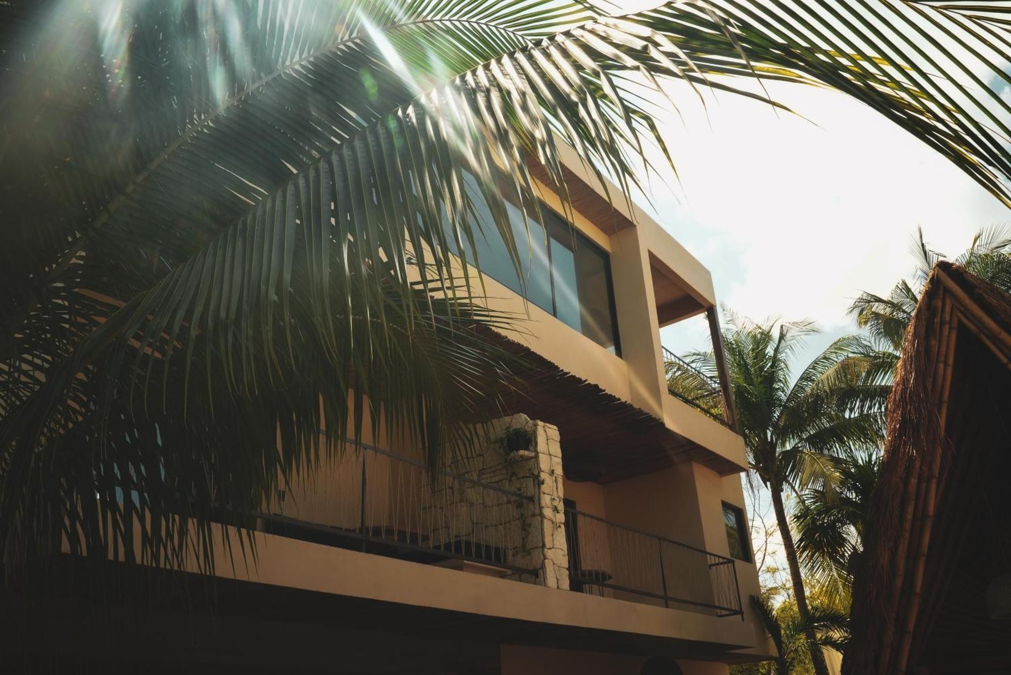 Nikau Hotel El Cuyo - Adults Only Exterior photo
