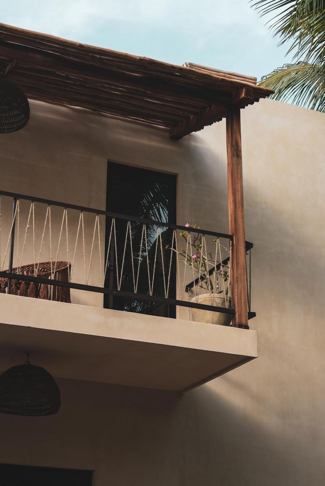Nikau Hotel El Cuyo - Adults Only Exterior photo