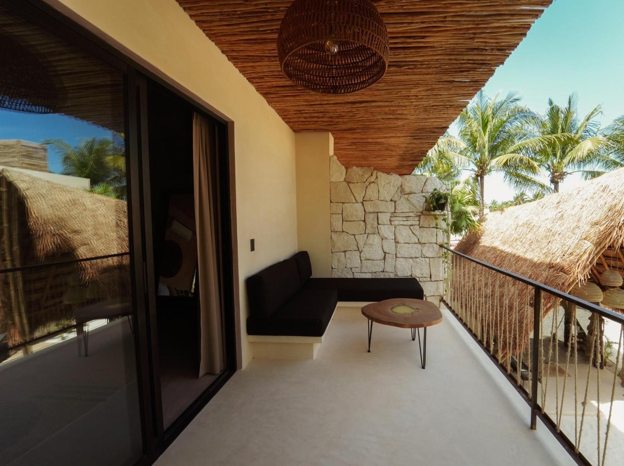 Nikau Hotel El Cuyo - Adults Only Exterior photo
